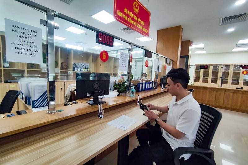 Hà Nội sẽ dừng tiếp nhận hồ sơ trực tiếp đối với thủ tục liên quan đến lĩnh vực đất đai