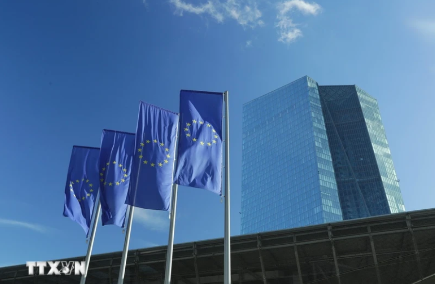 ECB cảnh báo bất ổn tiếp diễn ngay cả khi chiến tranh thương mại kết thúc