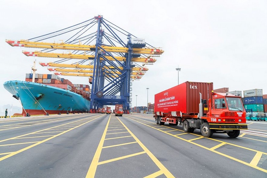 Bộ Tài chính đôn đốc việc quản lý tài sản kết cấu hạ tầng hàng hải