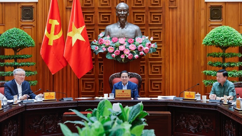 Thủ tướng: Các bộ cần rà soát, phân cấp, phân quyền hơn nữa cho địa phương