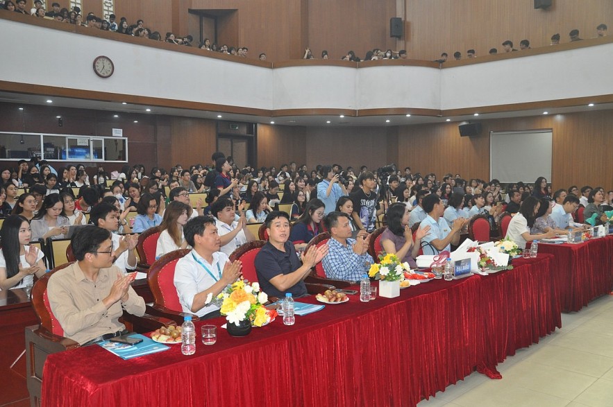 Chung kết Festival Hải quan 2025: Chuẩn bị hành trang, kỹ năng kiến thức thực tiễn cho sinh viên