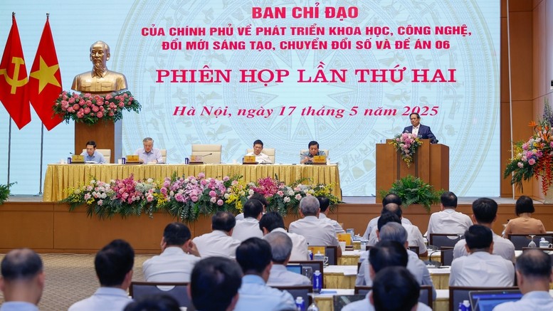 Thủ tướng chủ trì phiên họp Ban Chỉ đạo của Chính phủ về phát triển khoa học, công nghệ, đổi mới sáng tạo, chuyển đổi số và Đề án 06