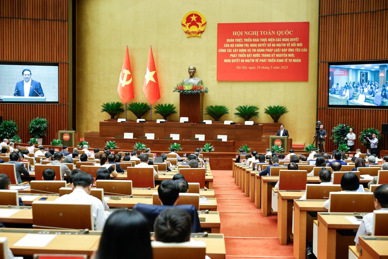 Thủ tướng: Thương trường là chiến trường, cần tạo động lực, truyền cảm hứng cho doanh nhân và phát động toàn dân thi đua làm giàu- Ảnh 3.