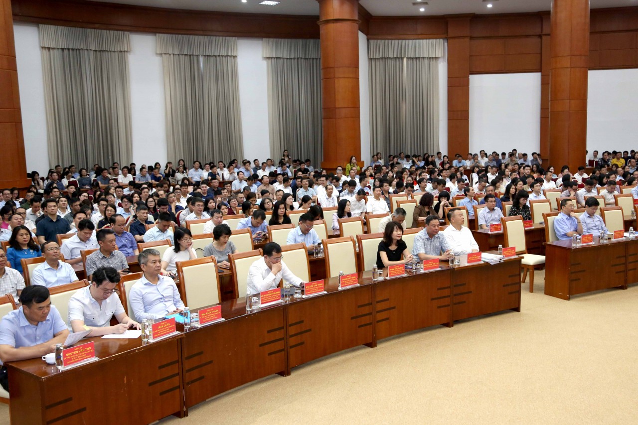 Đảng ủy Bộ Tài chính dự Hội nghị toàn quốc quán triệt, triển khai Nghị quyết số 66 và Nghị quyết số 68