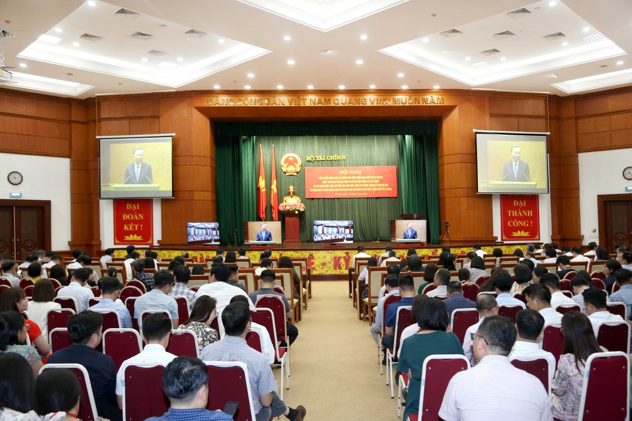 Đảng ủy Bộ Tài chính dự Hội nghị toàn quốc quán triệt, triển khai Nghị quyết số 66 và Nghị quyết số 68