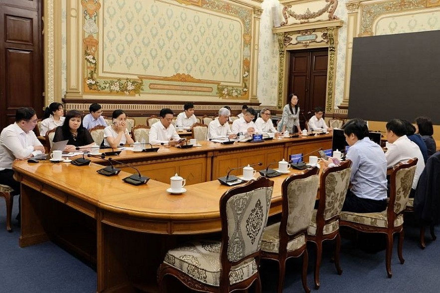 Quang cảnh buổi làm việc. Ảnh: Việt Dũng