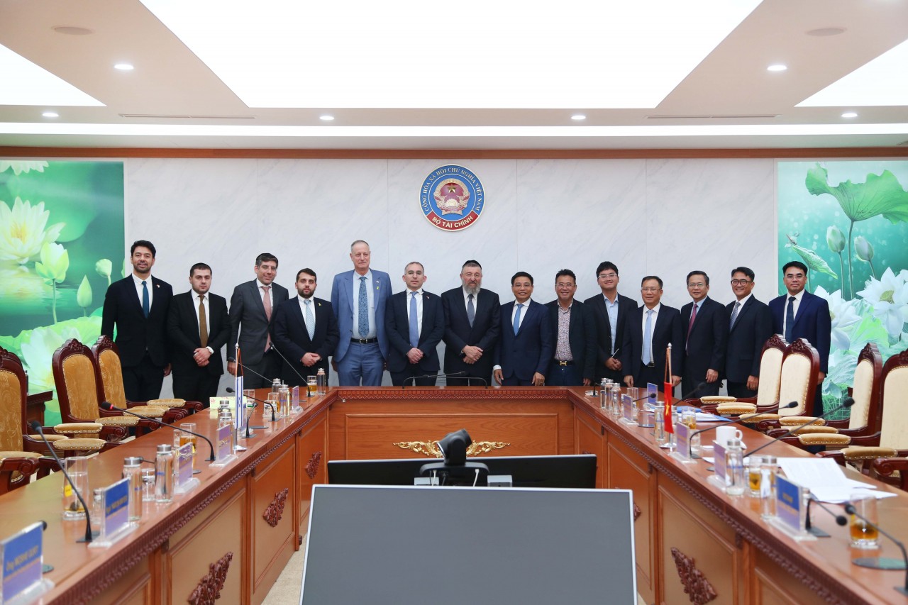 Bộ trưởng  Nguyễn Văn Thắng tiếp  Bộ trưởng Bộ Lao động Israel