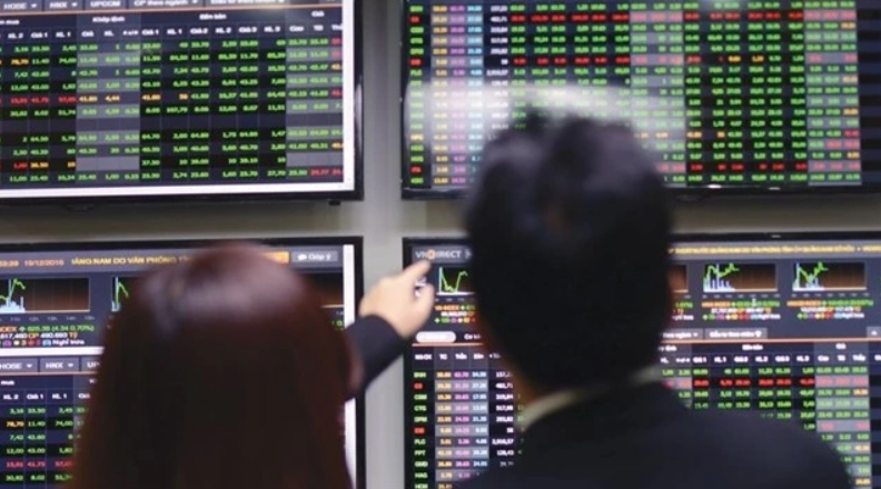 ETF capital continues to flow out of Vietnam despite improved investment outlook