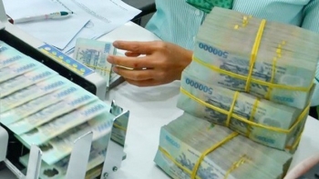 Lãi suất tiết kiệm ngày 23/5: Có thêm ngân hàng điều chỉnh lãi suất huy động