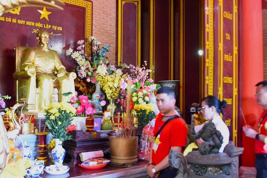 Đến với Trường Sa thân yêu Đến với Trường Sa thân yêu