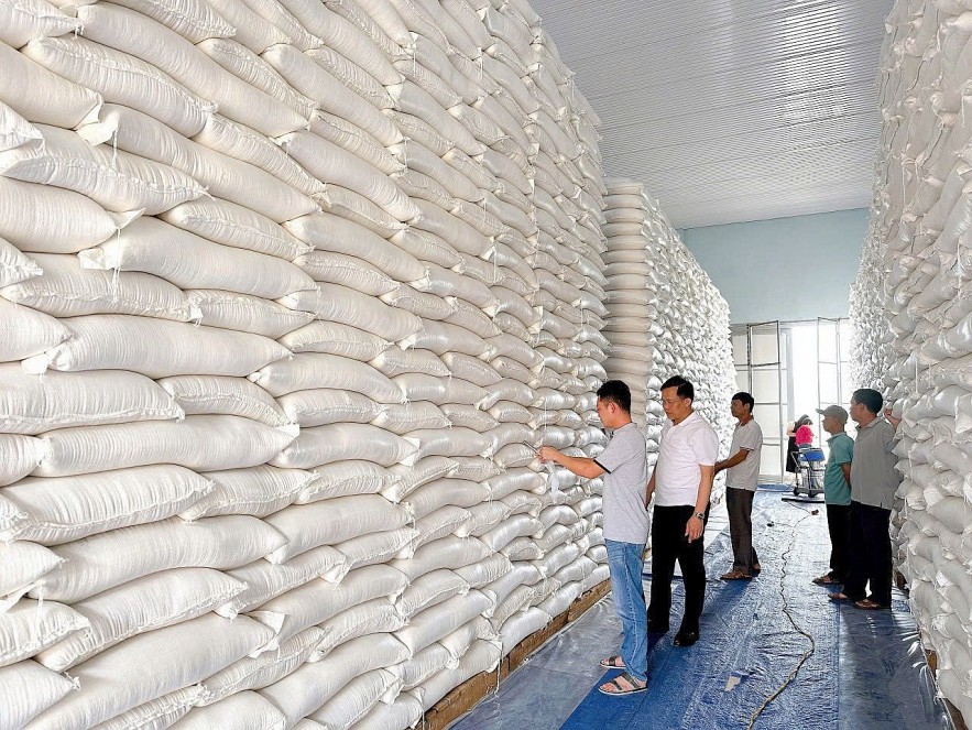 Khẩn trương mua nhập kho gạo dự trữ quốc gia