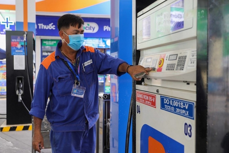 Ngày 29/5: Giá xăng trong nước chiều nay dự báo có thể tăng
