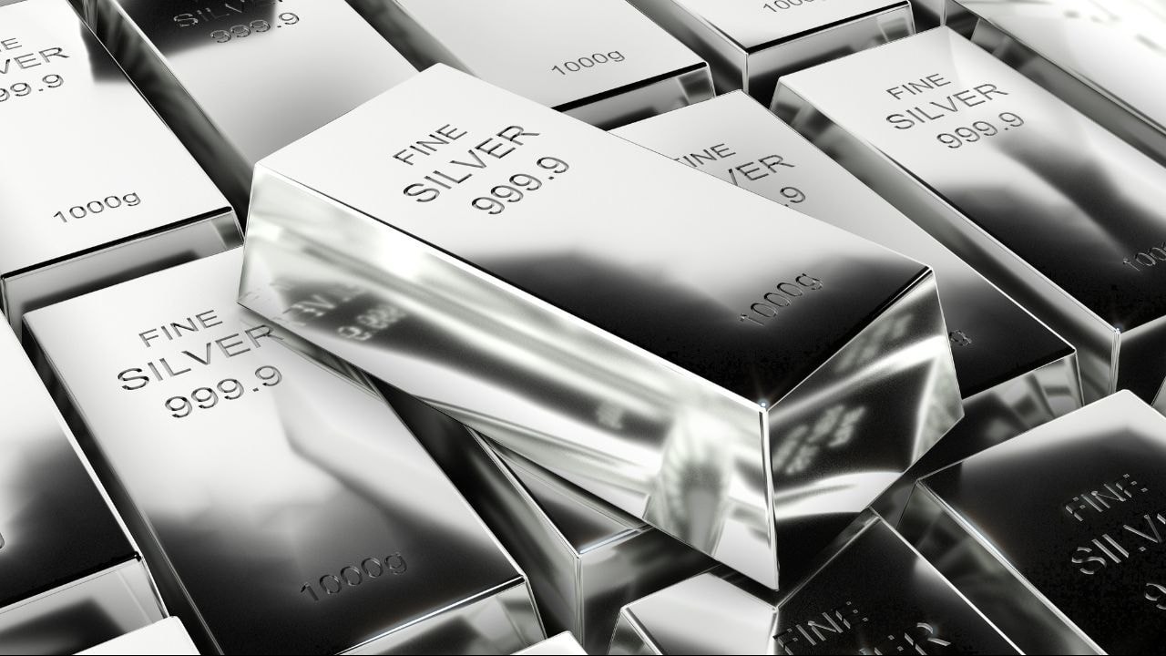 Ngày 31/5: Giá bạc trong nước và thế giới đồng loạt đảo chiều giảm
