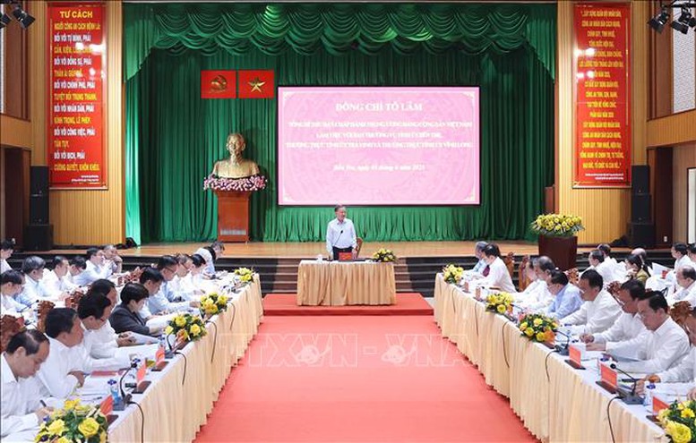 Tổng Bí thư Tô Lâm: Hợp nhất Vĩnh Long, Bến Tre và Trà Vinh là một lựa chọn có tính đột phá- Ảnh 1.