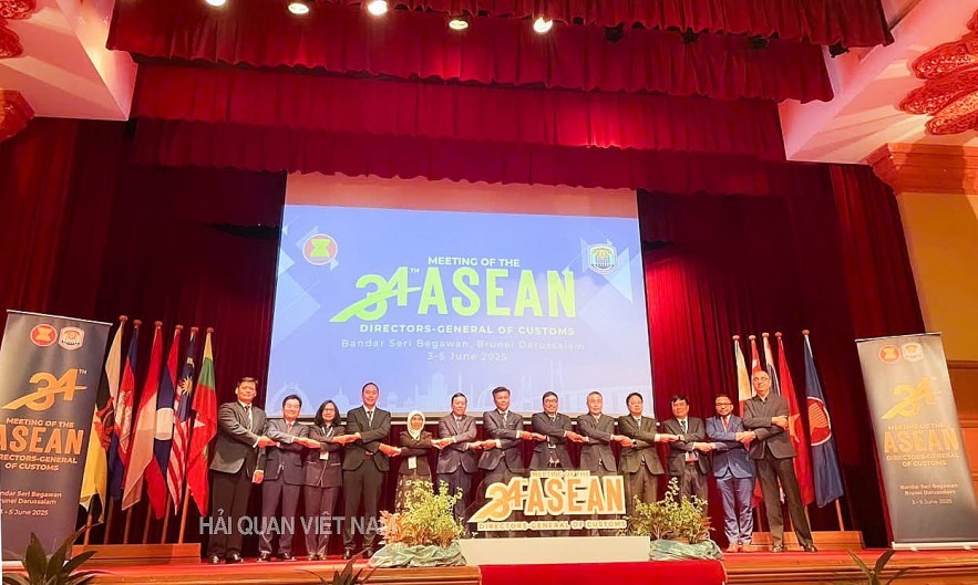 Hải quan ASEAN tăng cường chống buôn lậu, gian lận và thúc đẩy thuận lợi thương mại