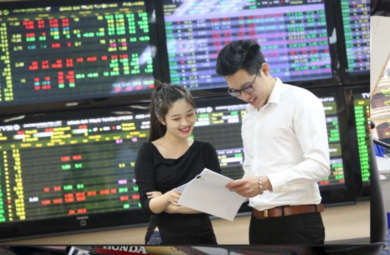 Chứng khoán ngày 20/6: Áp lực từ nhóm bất động sản, VN-Index giảm điểm nhẹ