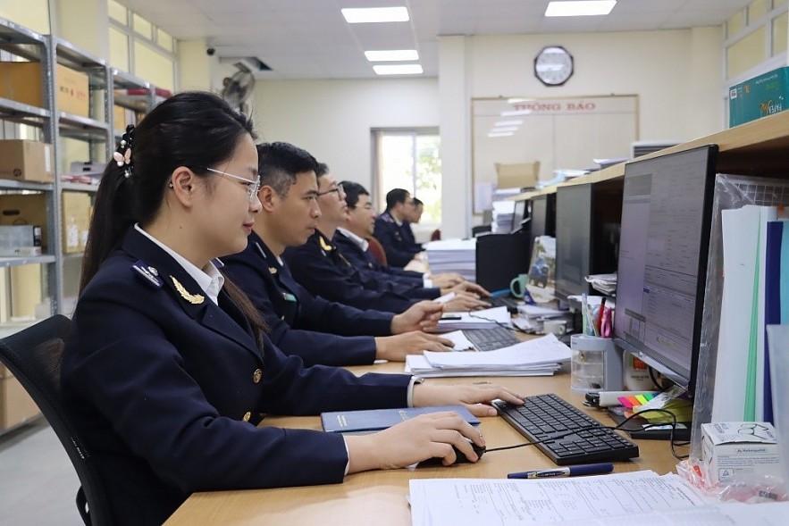 Hải quan khu vực IV thu ngân sách đạt hơn 4.800 tỷ đồng