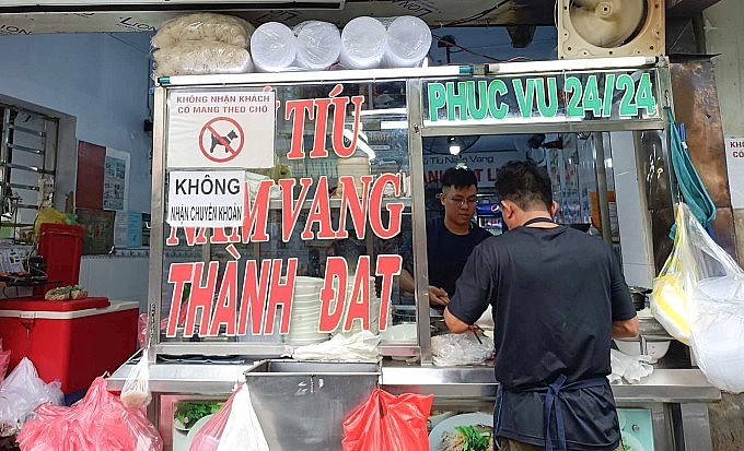 Từ chối nhận thanh toán chuyển khoản, thu thêm tiền của người mua, hộ kinh doanh đang có dấu hiệu vi phạm pháp luật