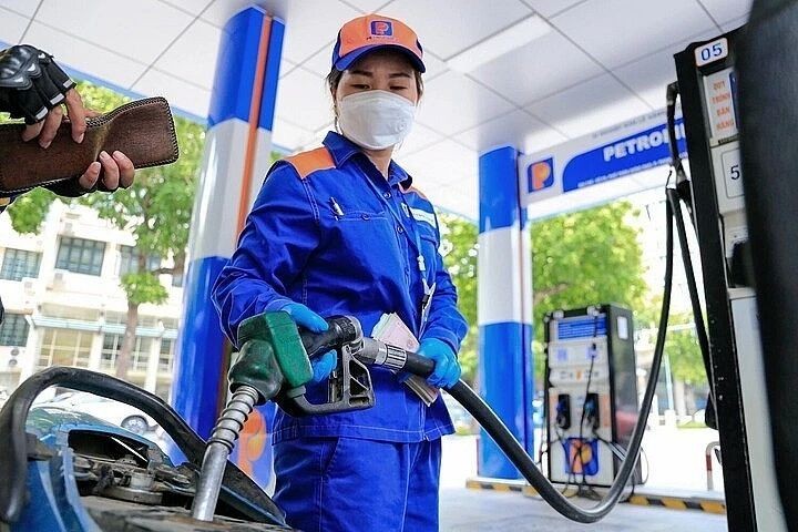 Giá xăng dầu đồng loạt tăng lúc 15h ngày 5/6
