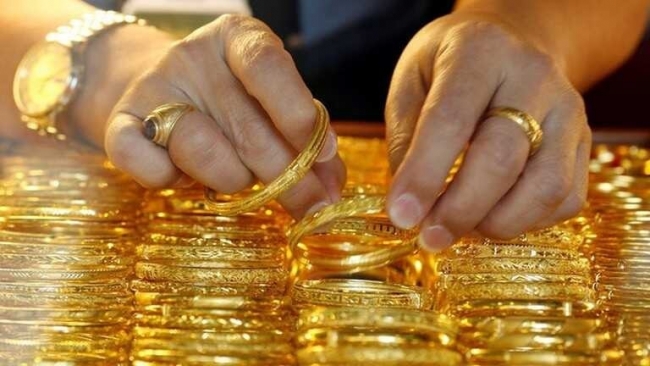 Giá vàng hôm nay (7/6): Thế giới giảm mạnh, vàng miếng, vàng nhẫn biến động nhẹ