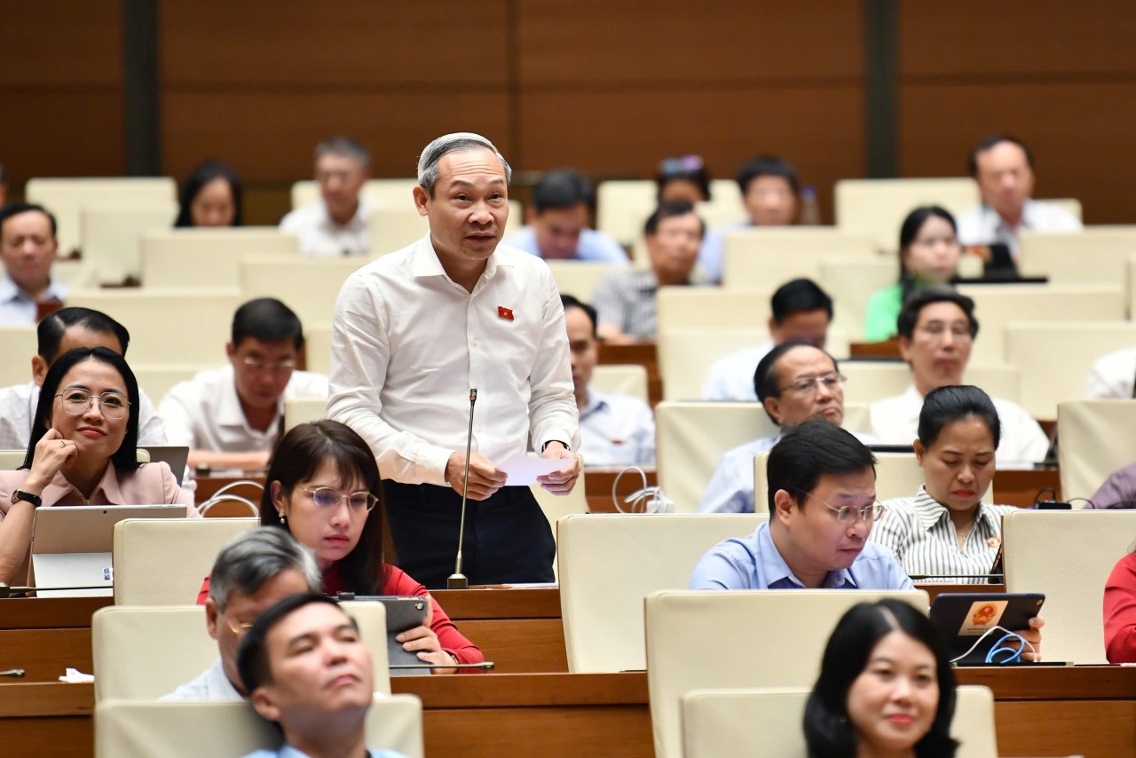 Xây dựng trung tâm tài chính quốc tế là quyết định đúng đắn để tăng tốc phát triển