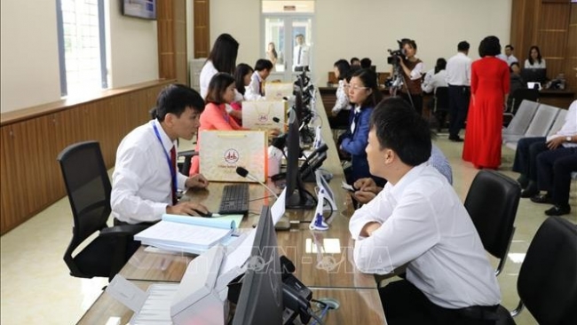Thủ tướng Chính phủ yêu cầu triển khai các Nghị định về phân cấp, phân quyền bảo đảm hiệu quả, không để ngắt quãng