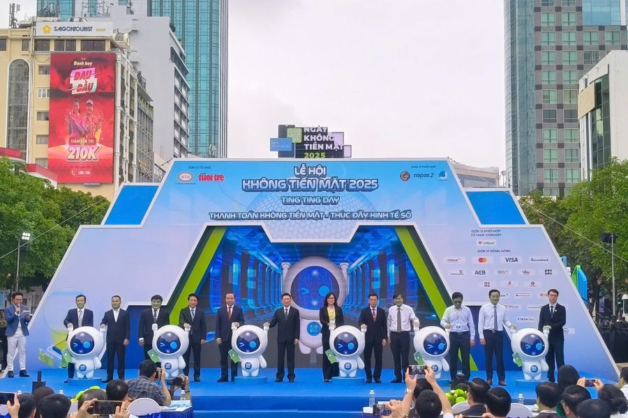 TP. Hồ Chí Minh: Khai mạc lễ hội không tiền mặt 2025