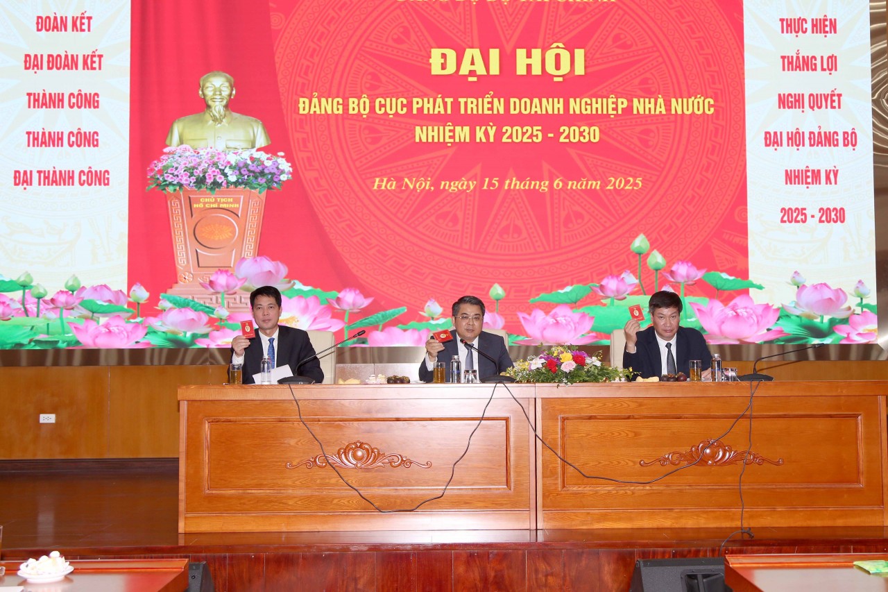 Đảng bộ Cục Phát triển doanh nghiệp nhà nước tiếp tục xây dựng Đảng bộ trong sạch, vững mạnh