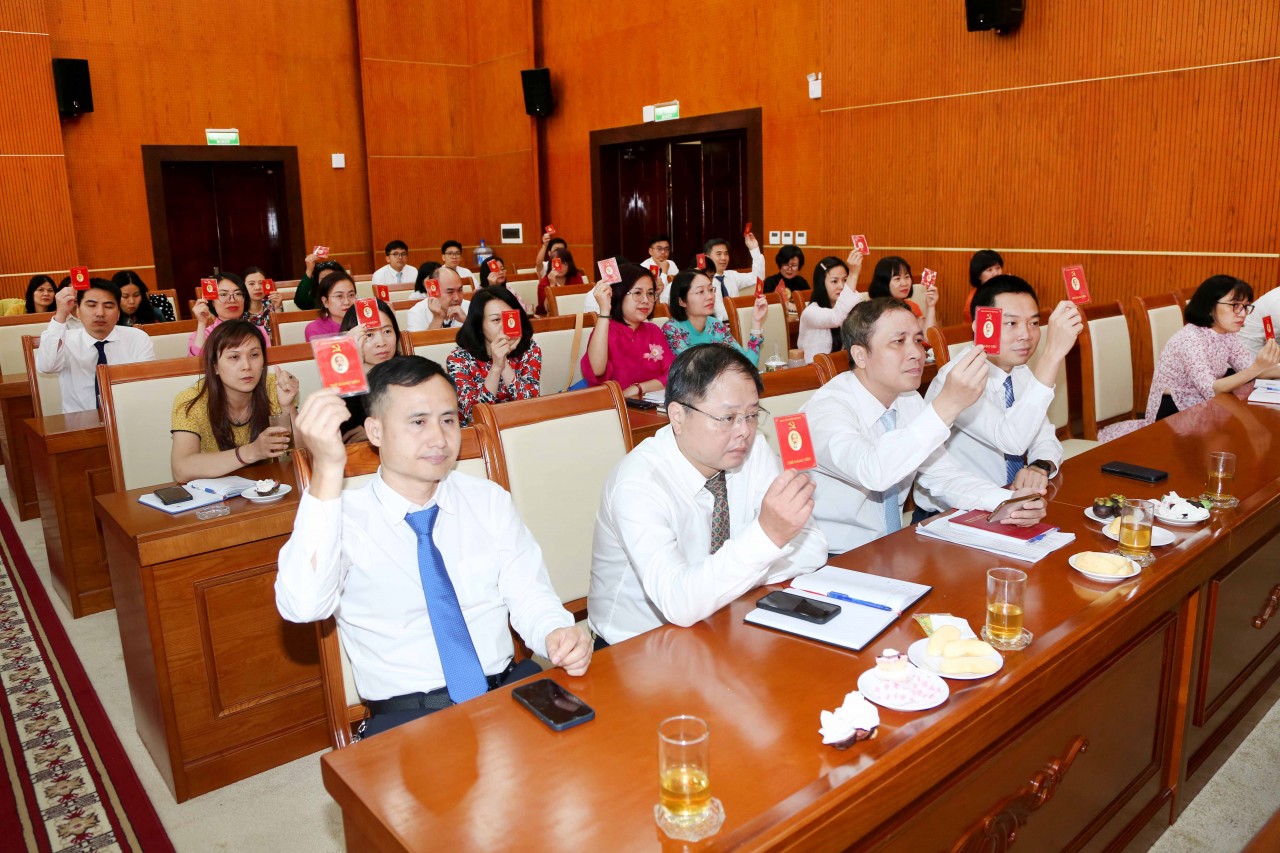 Đảng bộ Cục Phát triển doanh nghiệp nhà nước tiếp tục xây dựng Đảng bộ trong sạch, vững mạnh