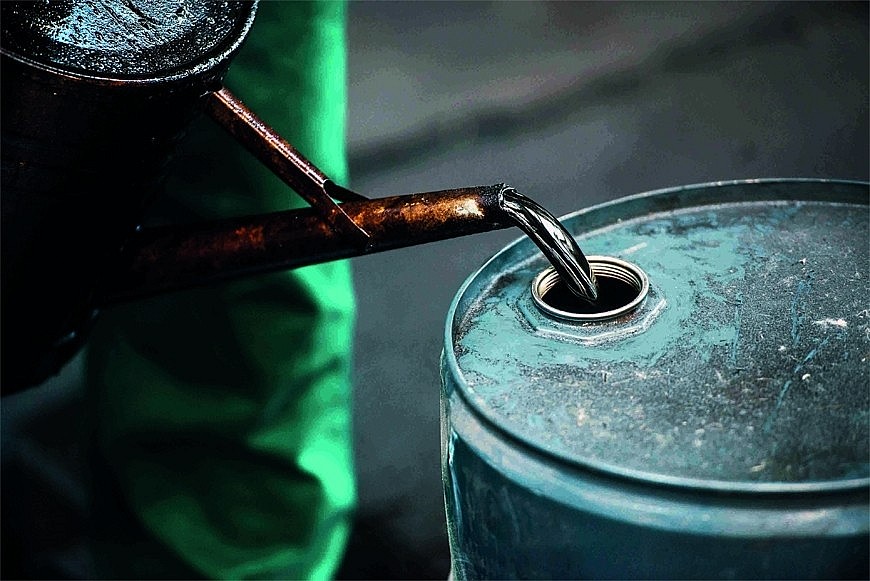 Ngày 16/6: Giá dầu thế giới biến động trong ngày lớn nhất kể từ năm 2022