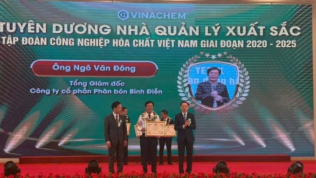 Tổng Giám đốc Công ty Cổ phần Phân bón Bình Điền được vinh danh Nhà lãnh đạo xuất sắc của Tập đoàn Hóa chất Việt Nam giai đoạn 2020-2025