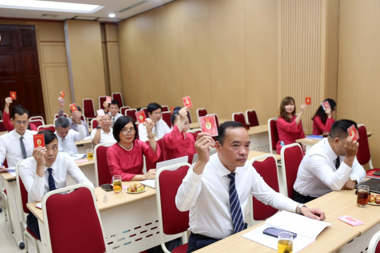 Xây dựng Chi bộ Vụ Quản lý quy hoạch ngày càng trong sạch, vững mạnh
