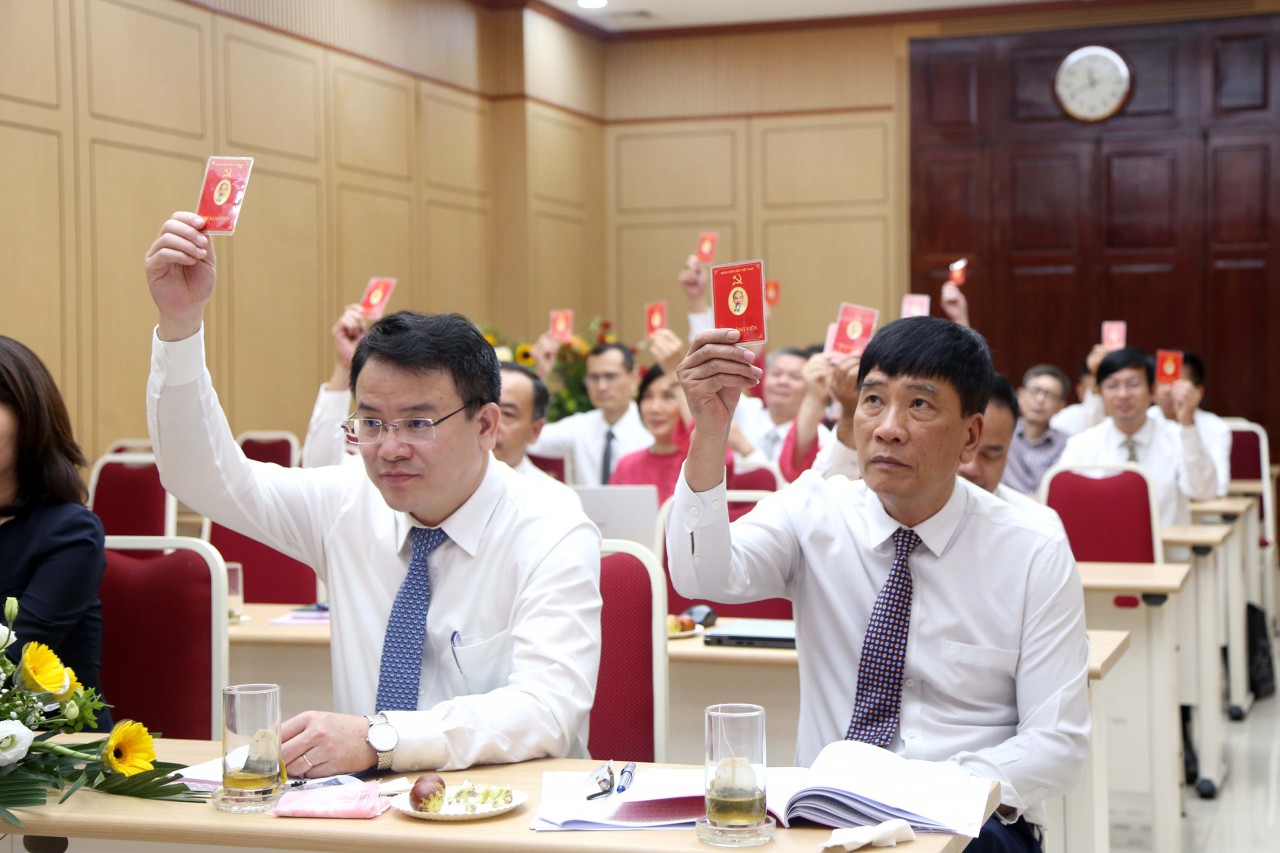 Xây dựng Chi bộ Vụ Quản lý quy hoạch ngày càng trong sạch, vững mạnh