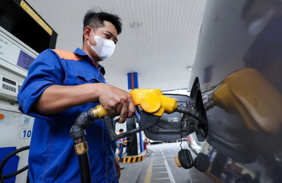 Ngày 19/6: Giá xăng dầu chiều nay được dự báo sẽ đồng loạt tăng mạnh phiên thứ 2 liên tiếp?