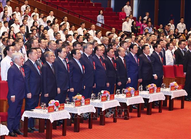 Tổng Bí thư Tô Lâm dự Lễ kỷ niệm 100 năm Ngày Báo chí Cách mạng Việt Nam Chú thích ảnh