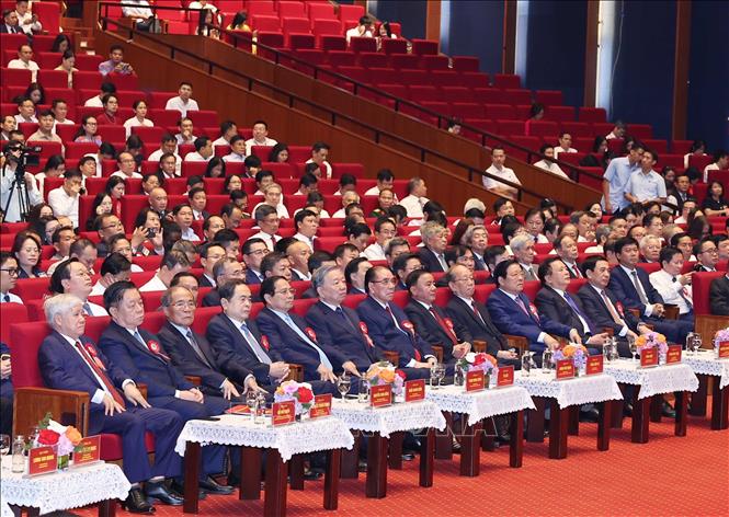 Tổng Bí thư Tô Lâm dự Lễ kỷ niệm 100 năm Ngày Báo chí Cách mạng Việt Nam Chú thích ảnh