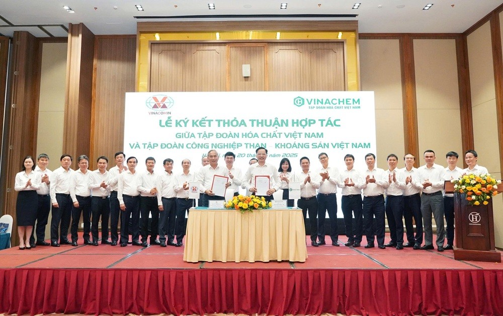 Nâng tầm gắn kết khi TKV và Vinachem hợp tác toàn diện
