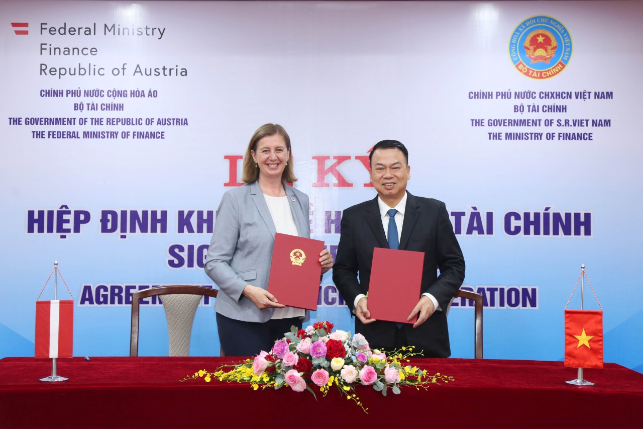Việt Nam – Áo ký hiệp định khung hợp tác tài chính trị giá 150 triệu EURO