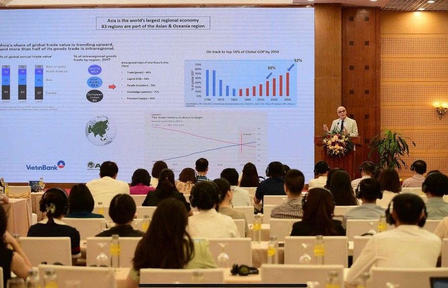Chuyển đổi số và ESG là hai trụ cột của tăng trưởng bền vững thời kỳ mới