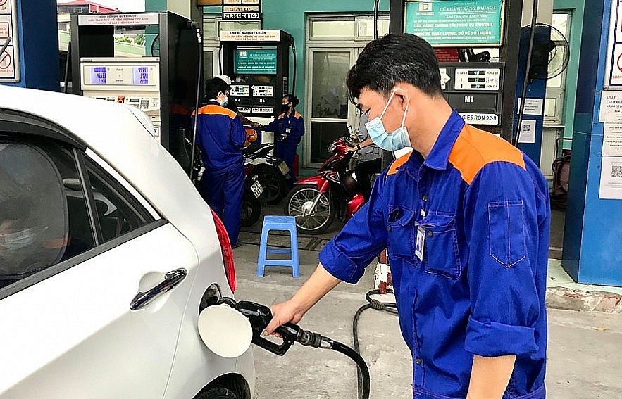 Cần lên các kịch bản trước biến động của giá dầu thế giới
