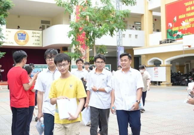 15 thí sinh bị đình chỉ trong ngày đầu tiên thi tốt nghiệp trung học phổ thông 2025
