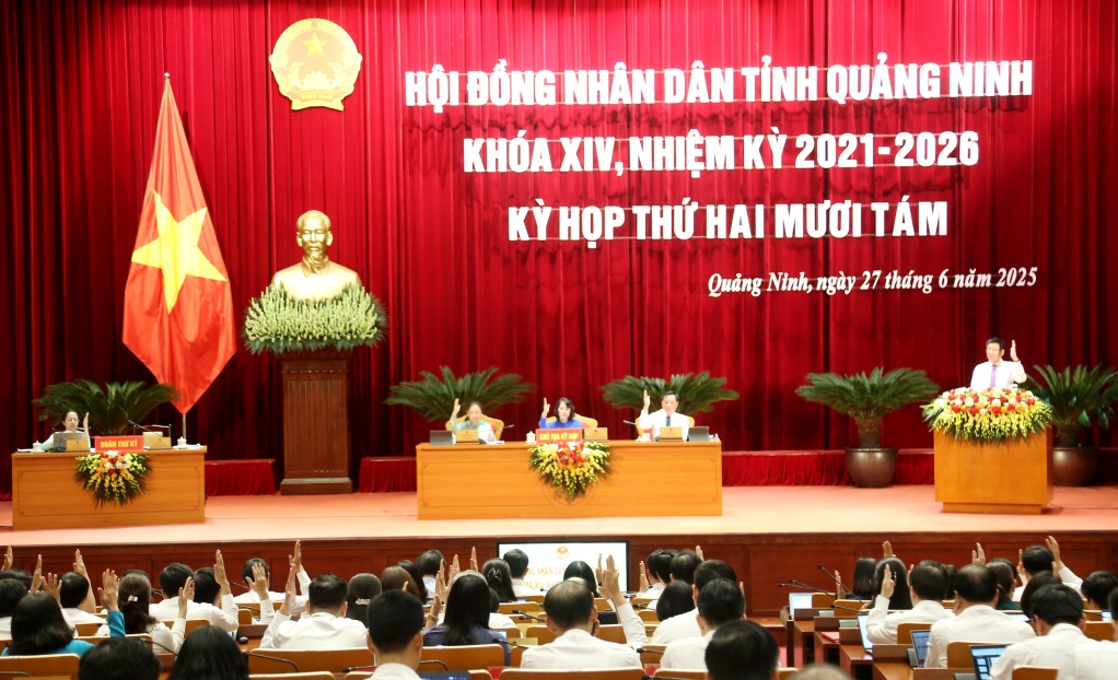 Quảng Ninh điều chuyển hơn 2.900 dự án từ cấp huyện lên cấp tỉnh quản lý