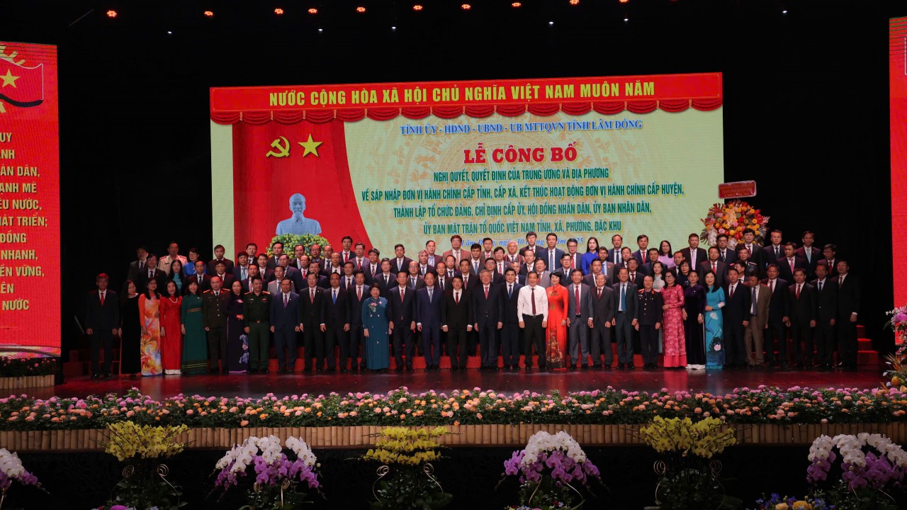 Vận hành tỉnh Lâm Đồng mới phải thông suốt, không để chậm trễ, không để sót việc