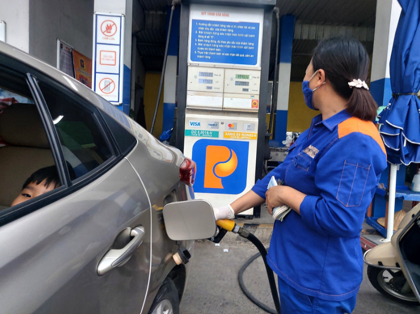 Ngày 3/7: Giá xăng dầu trong nước chiều nay được dự báo có thể giảm mạnh?