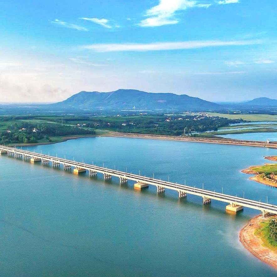 Xử lý bất cập biển báo đường bộ giúp giao thông thuận tiện