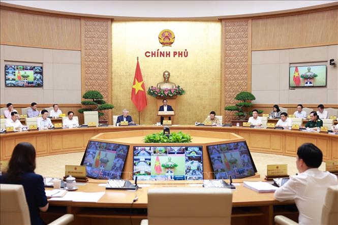 Thủ tướng: Thực hiện 3 tăng tốc để góp phần thúc đẩy, đạt mục tiêu tăng trưởng 8% trở lên Chú thích ảnh