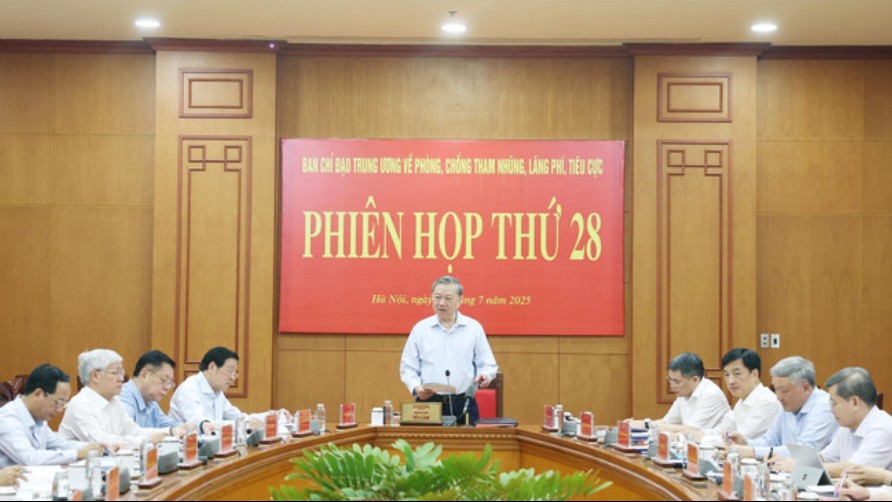 Tổng Bí thư: Kịp thời phát hiện, xử lý các sai phạm liên quan đến sắp xếp bộ máy