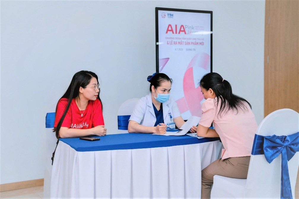 AIA Việt Nam tổ chức chương trình tầm soát ung thư vú miễn phí tại Quảng Trị