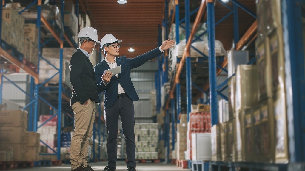 Ngân hàng UOB điều chỉnh triển vọng xuất khẩu sang Mỹ, VND có thể phục hồi từ quý IV
