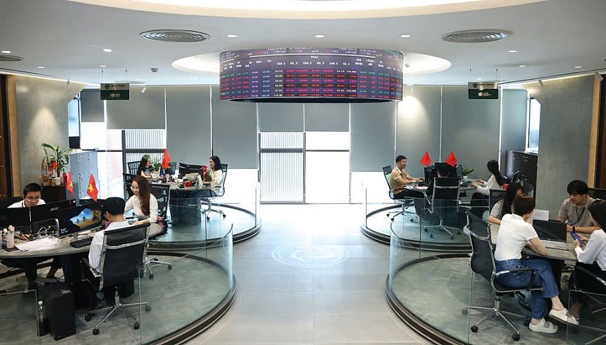 Nội lực mạnh mẽ tiếp đà hỗ trợ VN-Index chinh phục đỉnh mới
